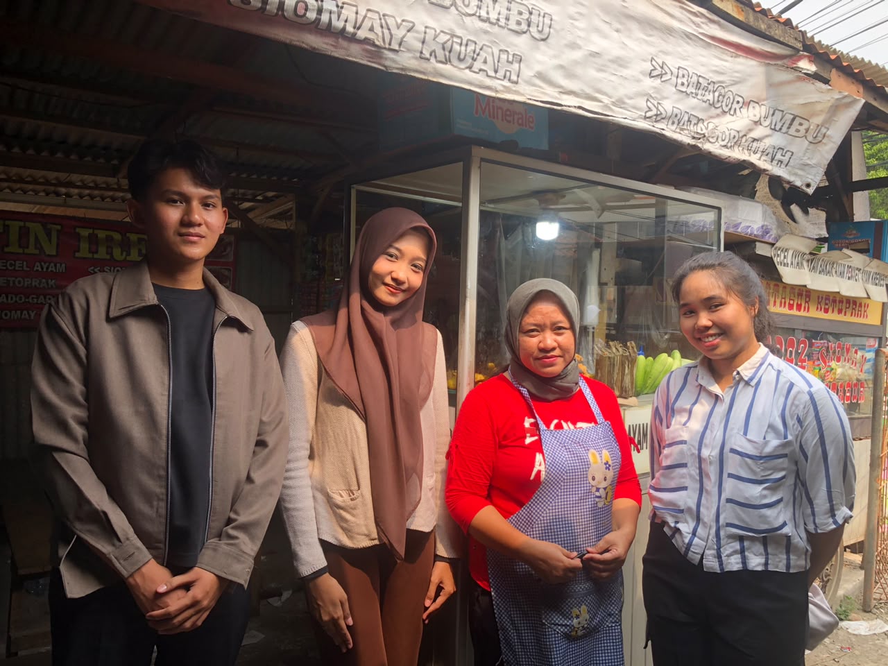 Analisis Operasional dan SWOT sebagai Strategi Pengembangan UMKM Ayam Bakar Ibu Yuli Kantin Irel