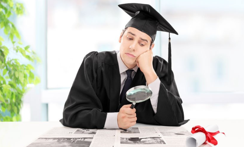 gaji fresh graduate